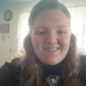 Meet your Posher, Courtney